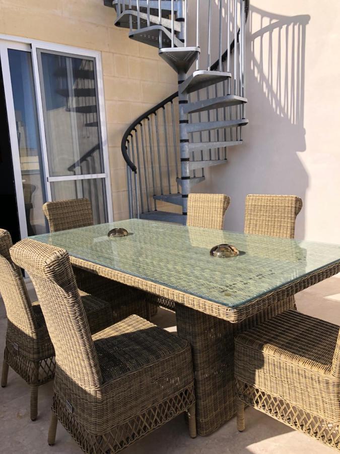 Holiday Townhouse In Sliema Centre Esterno foto